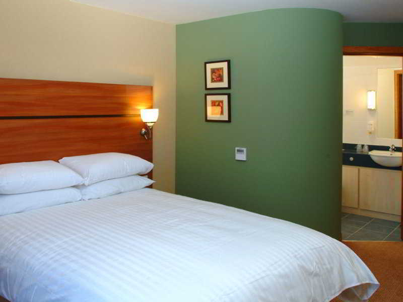 ดอนคาสเตอร์ อินเตอร์เนชั่นแนล โฮเต็ล Hotel ภายนอก รูปภาพ