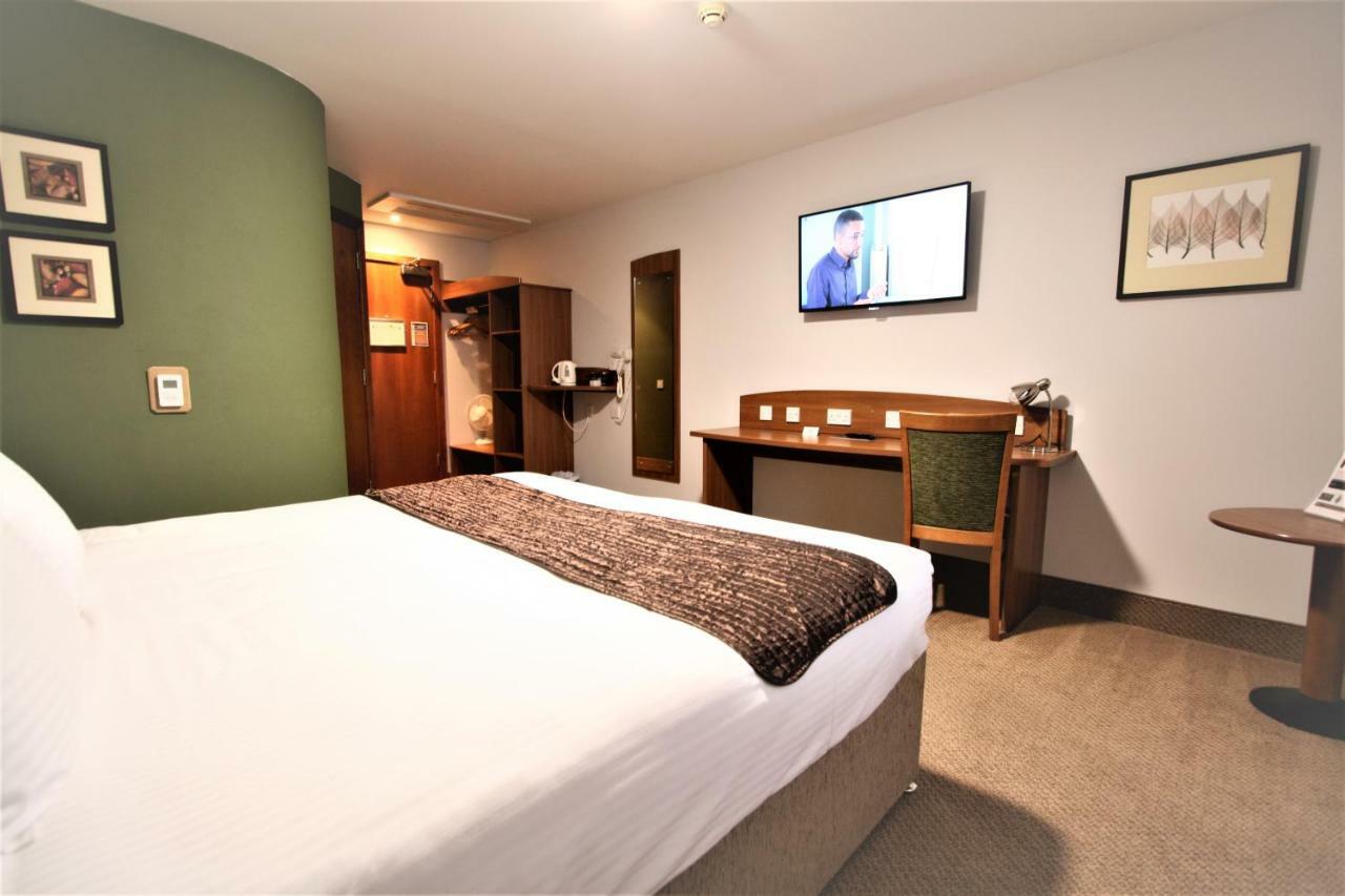 ดอนคาสเตอร์ อินเตอร์เนชั่นแนล โฮเต็ล Hotel ภายนอก รูปภาพ