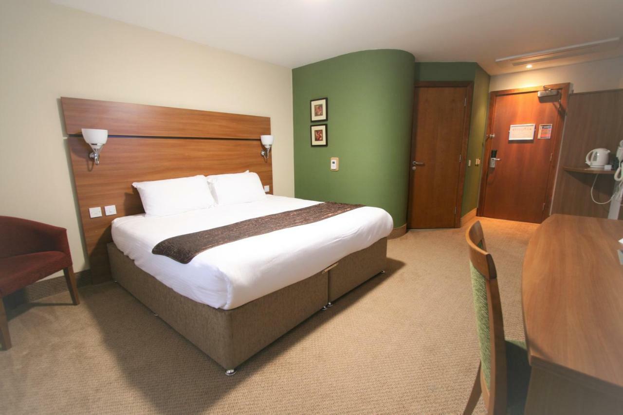 ดอนคาสเตอร์ อินเตอร์เนชั่นแนล โฮเต็ล Hotel ภายนอก รูปภาพ