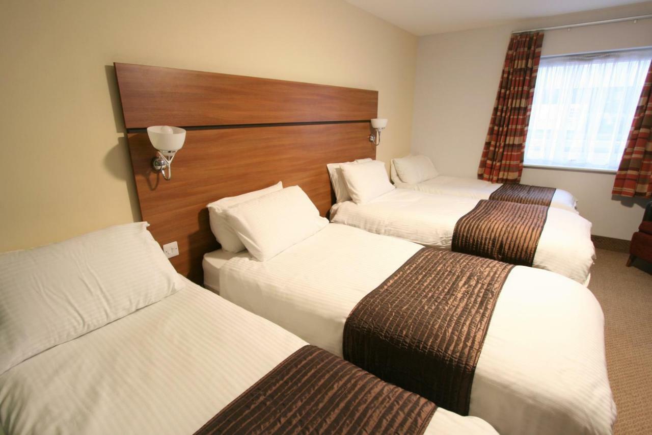 ดอนคาสเตอร์ อินเตอร์เนชั่นแนล โฮเต็ล Hotel ภายนอก รูปภาพ