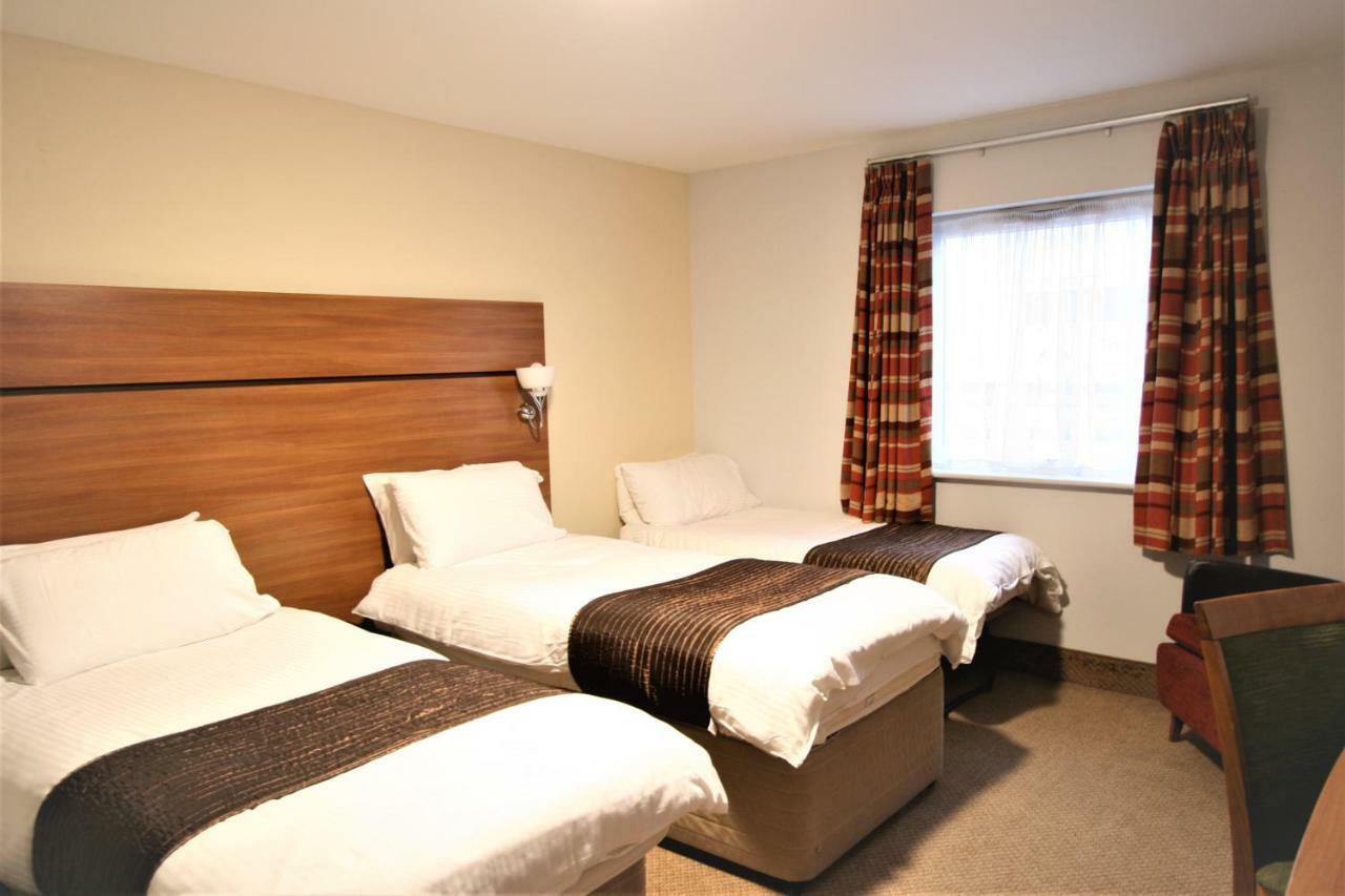 ดอนคาสเตอร์ อินเตอร์เนชั่นแนล โฮเต็ล Hotel ภายนอก รูปภาพ