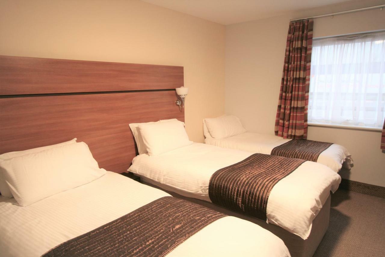 ดอนคาสเตอร์ อินเตอร์เนชั่นแนล โฮเต็ล Hotel ภายนอก รูปภาพ