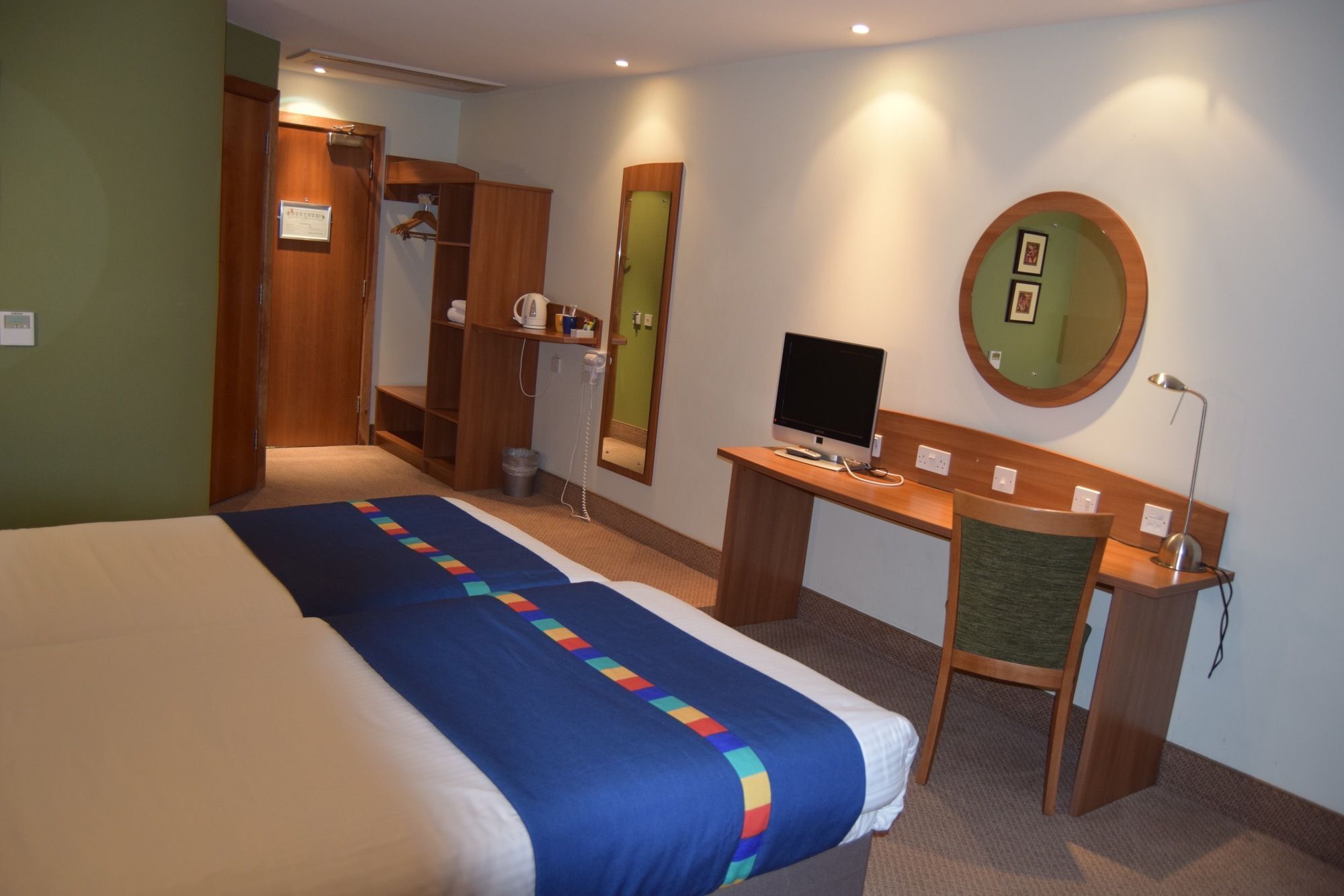 ดอนคาสเตอร์ อินเตอร์เนชั่นแนล โฮเต็ล Hotel ภายนอก รูปภาพ